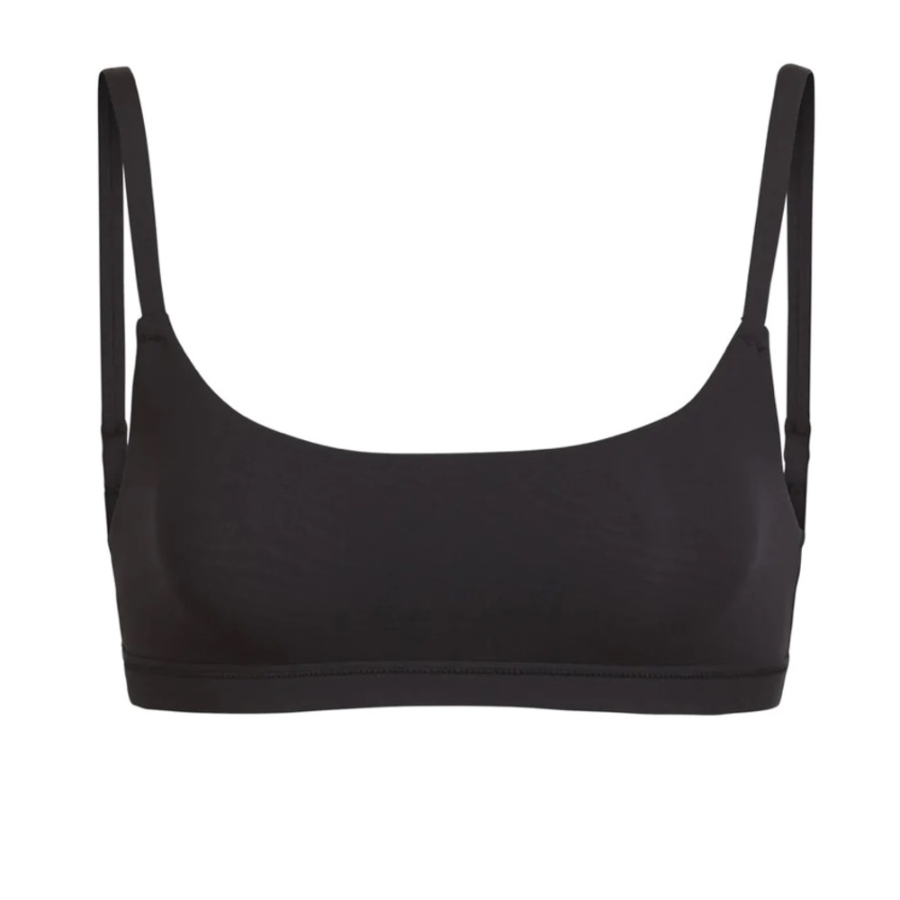 SKIMS FITS EVERYBODY SCOOP NECK BRA in Black Size XS